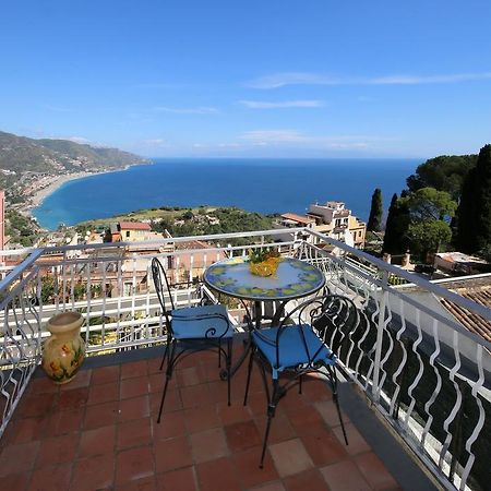 Taormina Wonderful View Apartment Екстериор снимка