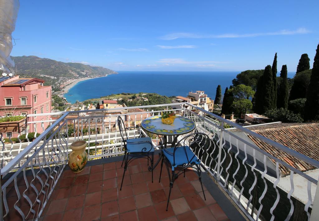 Taormina Wonderful View Apartment Екстериор снимка